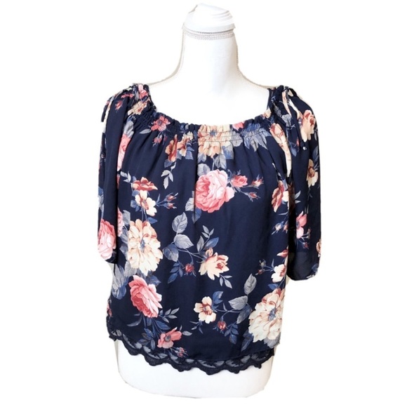 iZ Byer Navy Flowy Floral Off Shoulder Top Women’s Medium - Picture 2 of 12